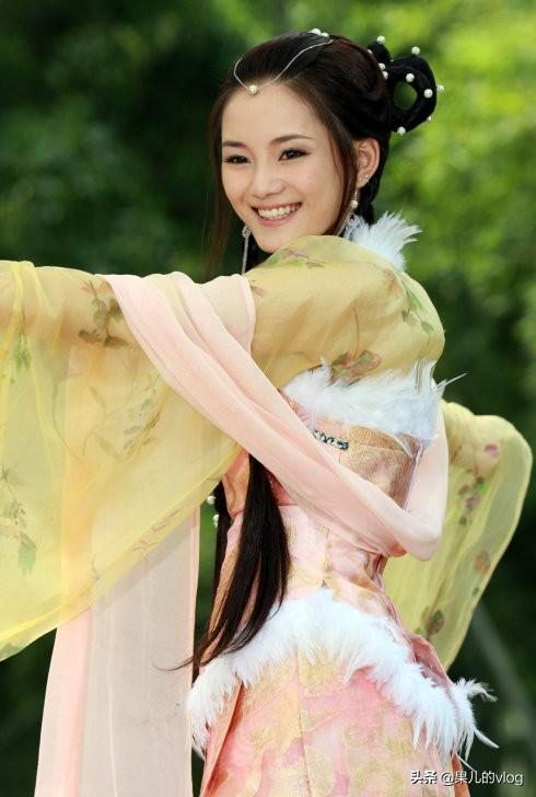 馨子，1985年11月30日出生于上海，《红苹果乐园》筱雅 1