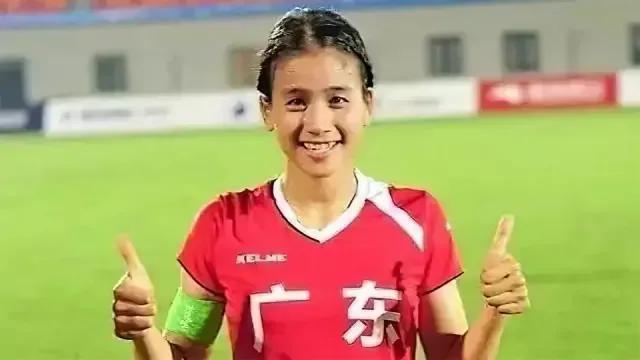中国女足队员名单（2023女足世界杯中国队名单） 17