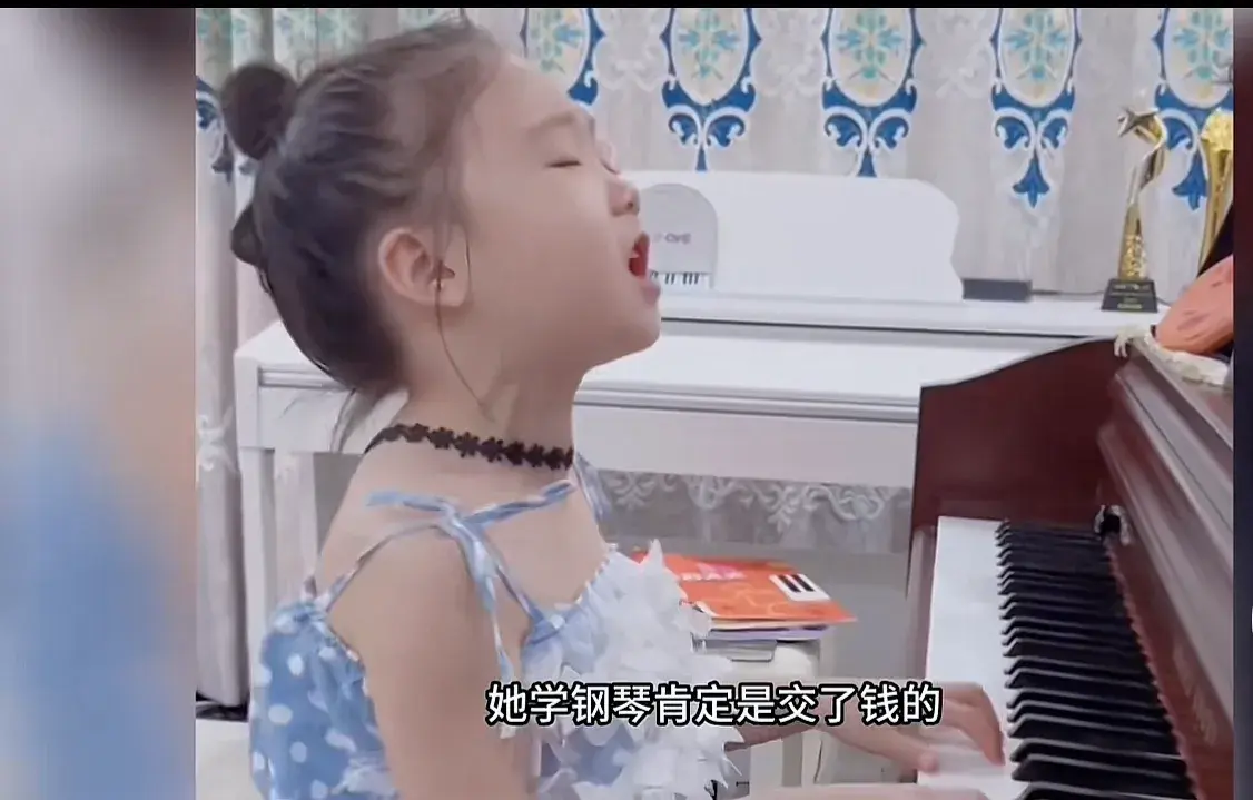 郎朗证明孩子是在和钢琴友好交流（揭秘郎朗求小孩萌娃弹钢琴的秘密） 7