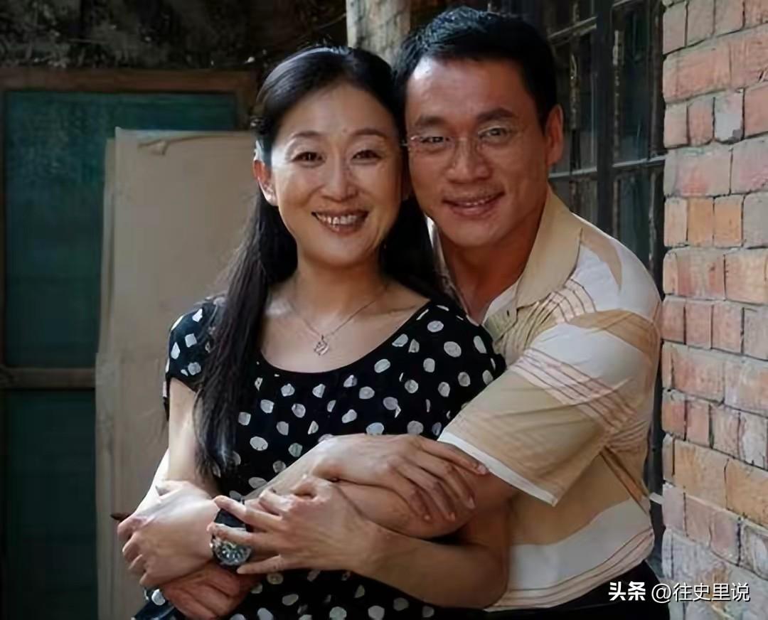 女演员陈瑾的老公是谁（陈瑾和亲哥巫刚一生不婚不育） 41
